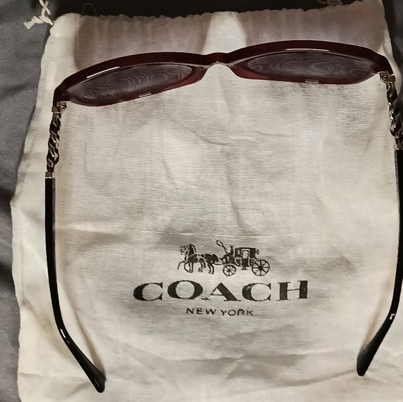 Coach sunglasses - Picture 4 of 5